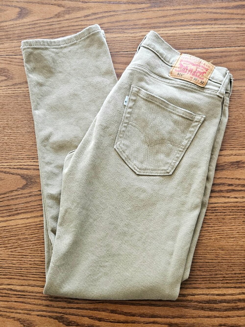 Levi’s 511 Slim Fit Jeans – Beige (32x32) • Excellent Condition